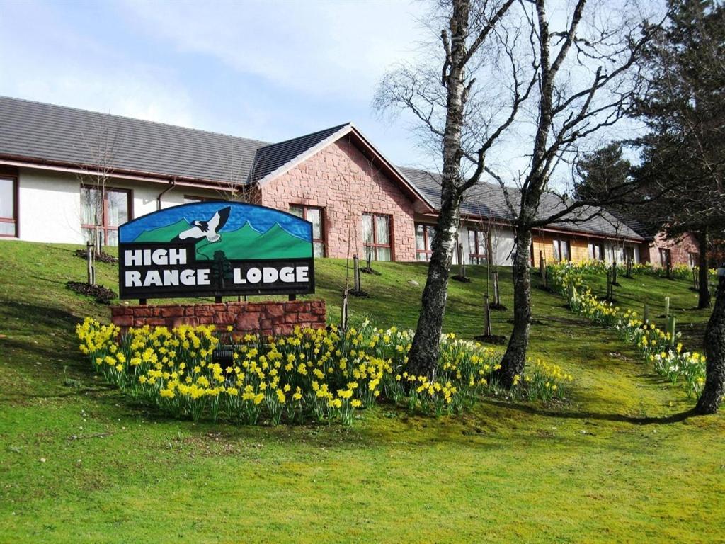 High Range Lodge Hotel Aviemore Buitenkant foto